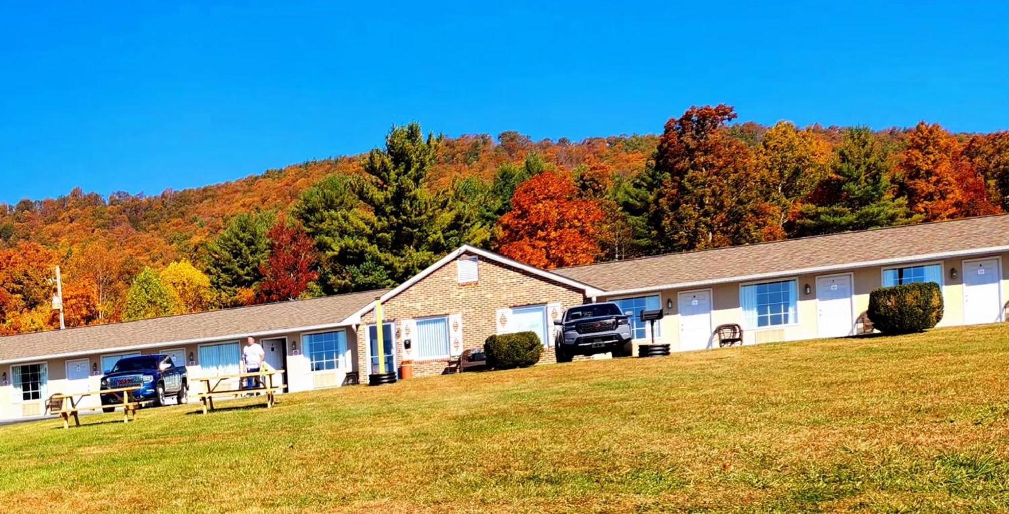 Hotel Fox Mountain 2*